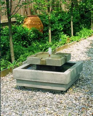 Campania Escala Fountain